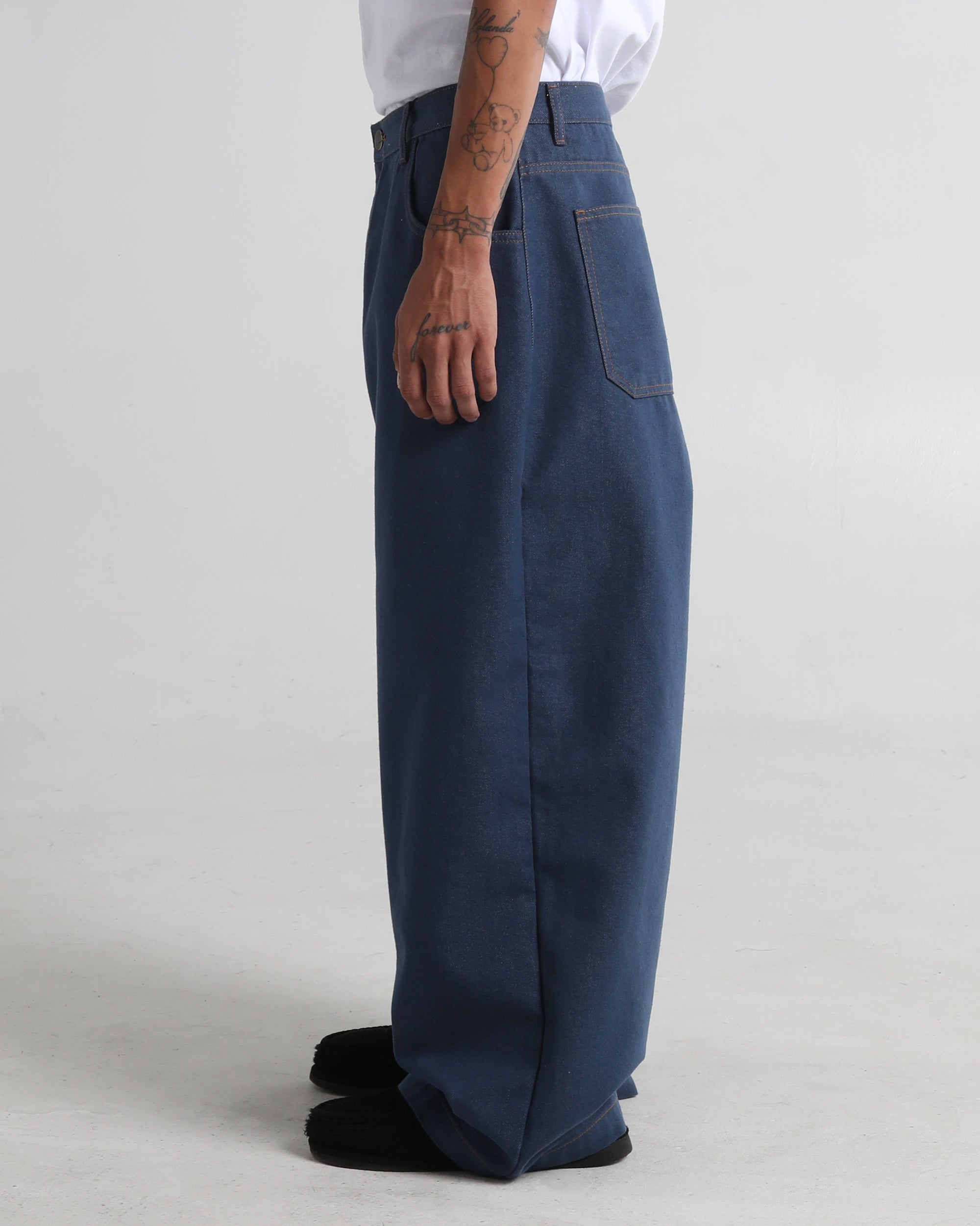Indigo