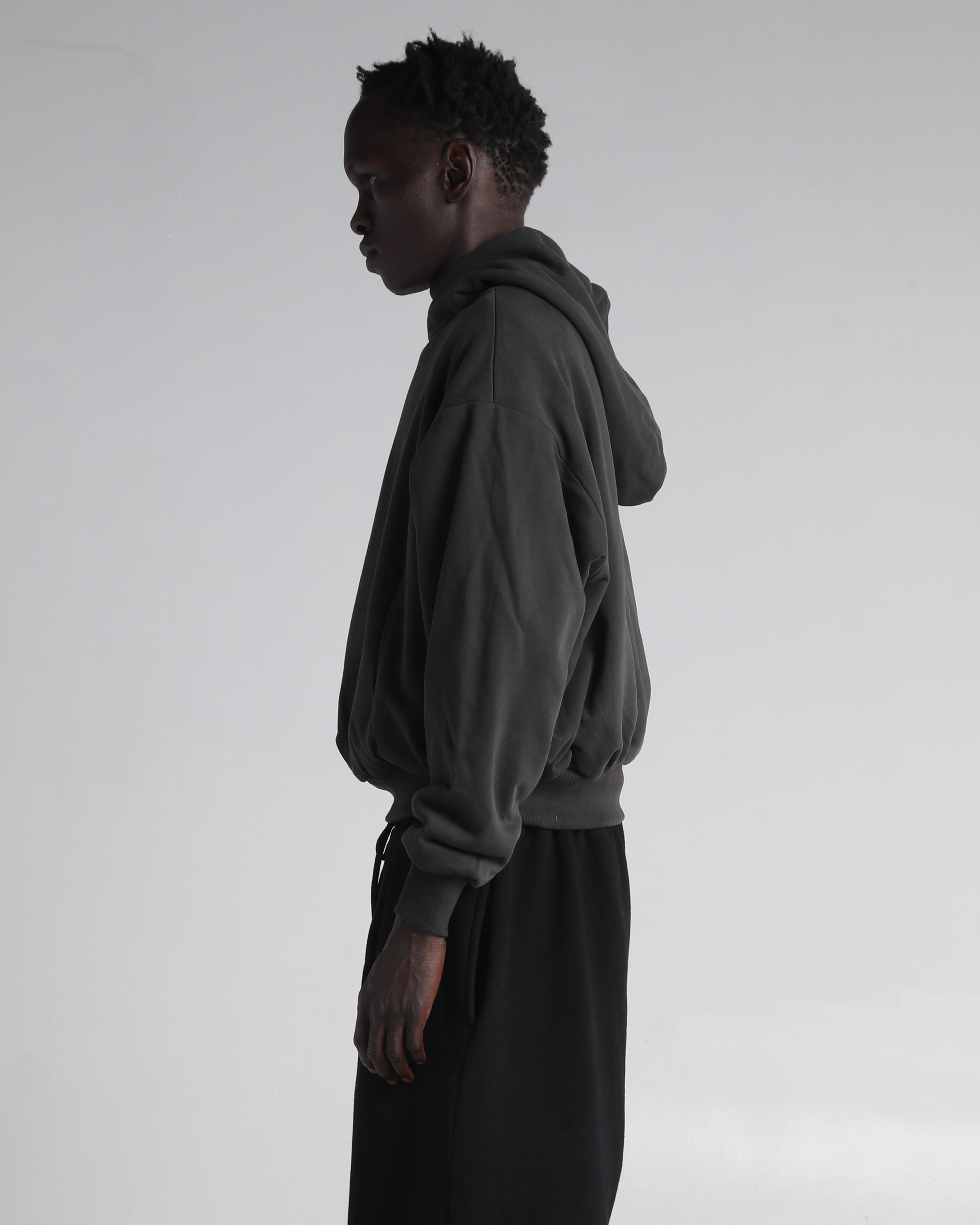 heve へイヴ　Cloud Balloon Sweat black Balloon Sweatshirt - Onyx – Electric & Rose Clothing