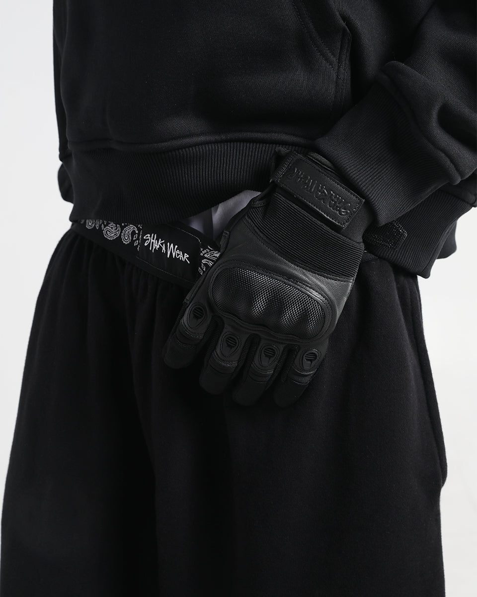 Carbon Fiber Chin Checker Gloves