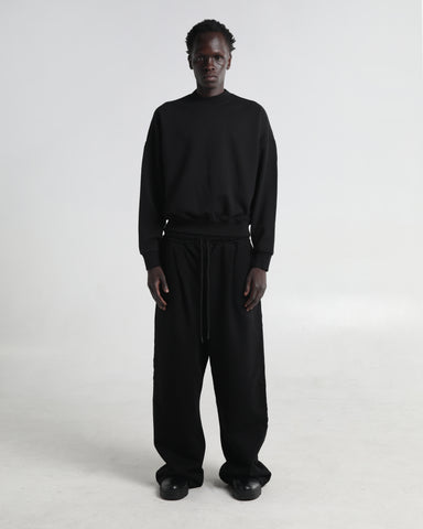 Cropped Crewneck