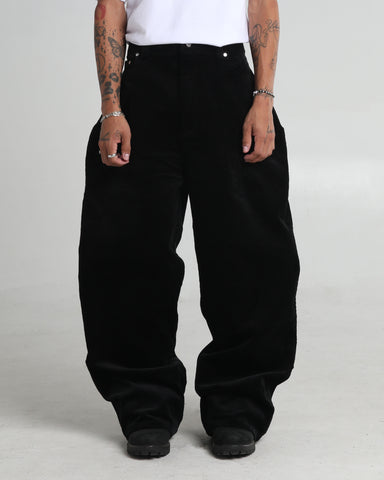 30 / Black