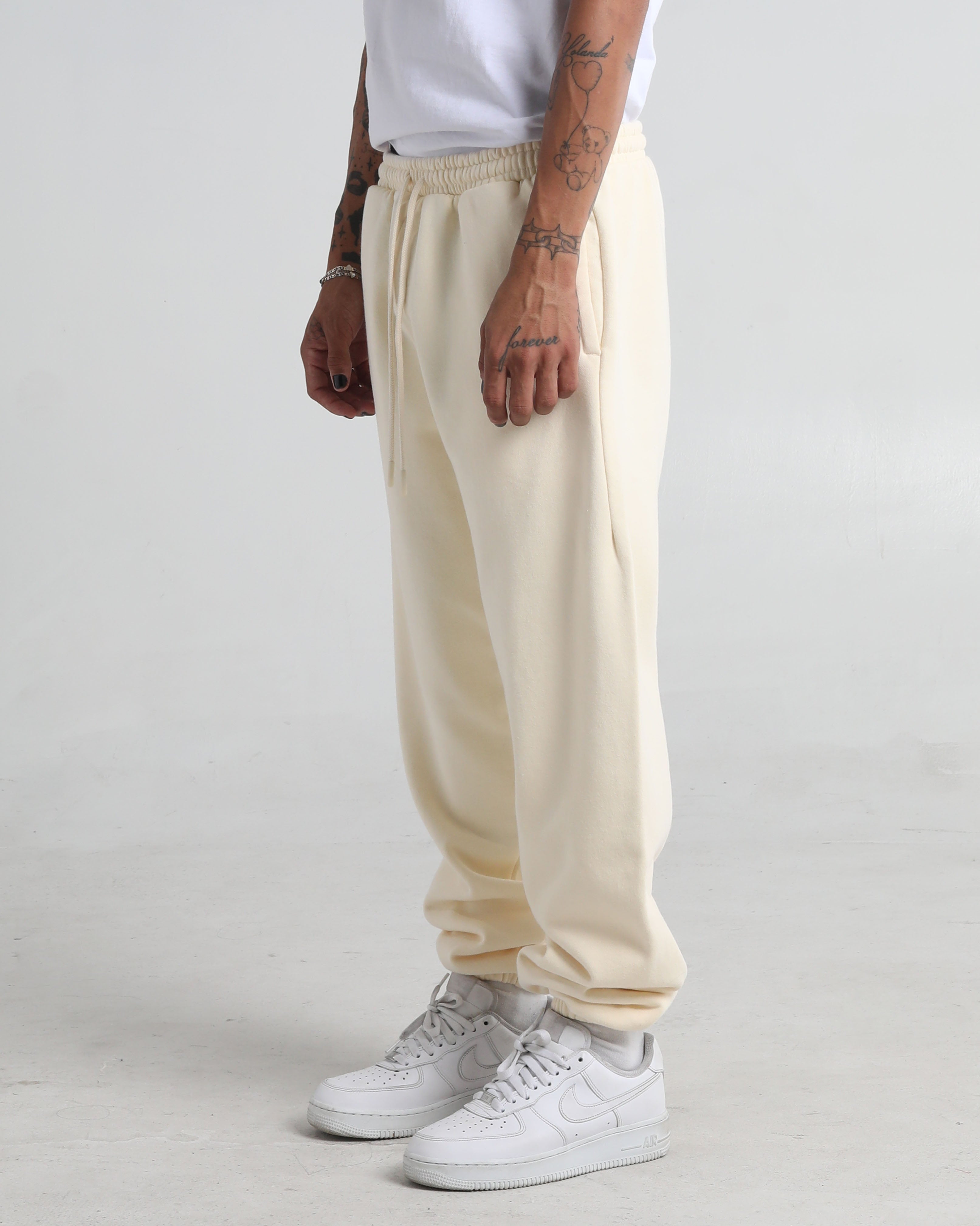 13.5oz Max Heavy Fleece Garment Dye Sweatpants – Shakawear.com