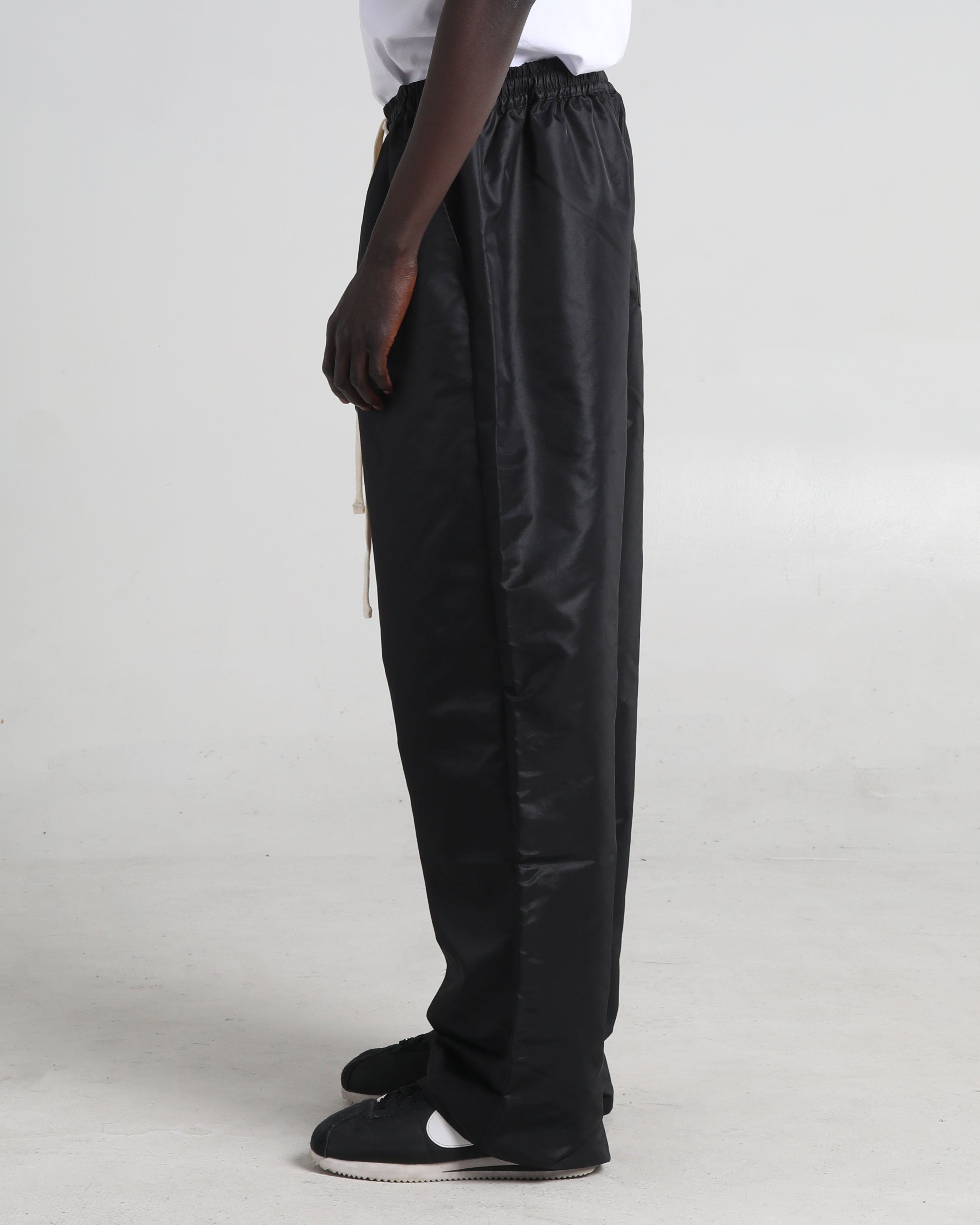 Pameo pose 【TRAPEZE】NYLON SHAKA PANTS Pameo pose 【TRAPEZE】NYLON SHAKA PANTS Pameo pose 【TRAPEZE