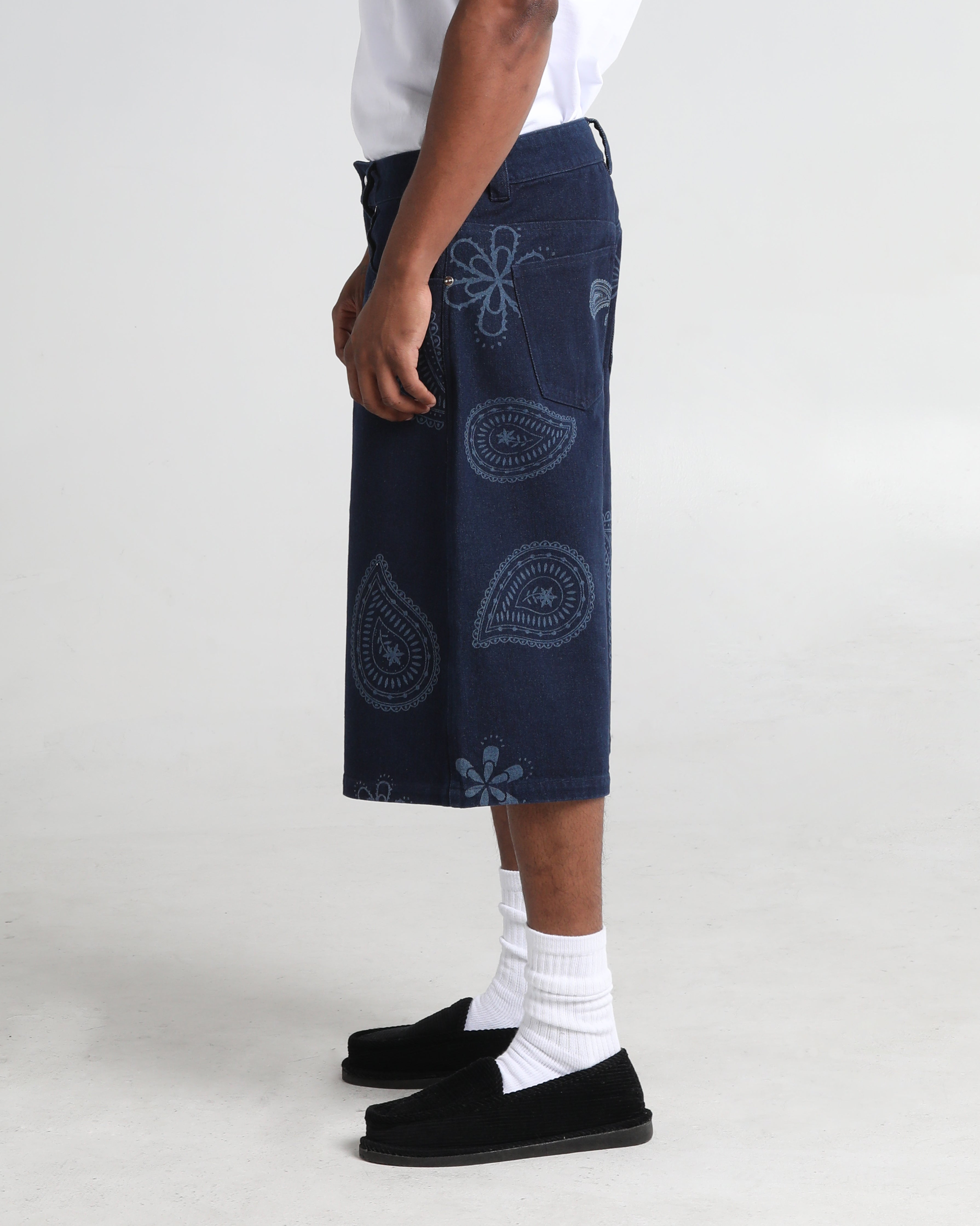 パンツ WIND AND SEA PAISLEY SHORT NAVY XL パンツ WIND AND SEA PAISLEY SHORT NAVY XL Paisley Pattern