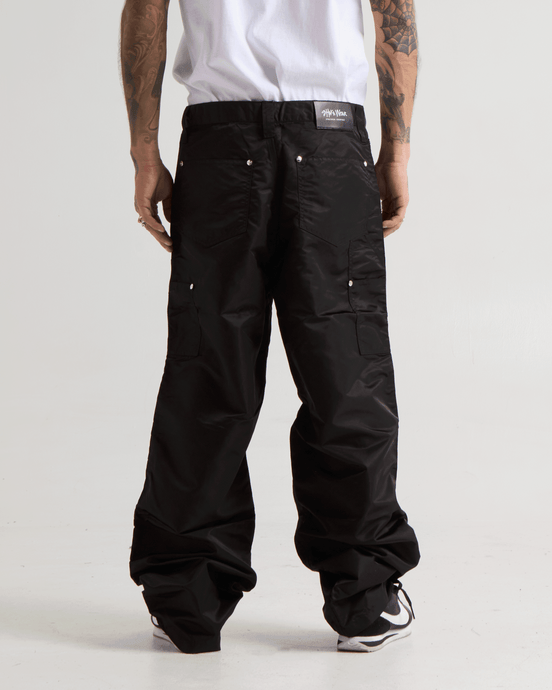 【SKM】Eongul Double Design Nylon Pant SKM】Eongul Double Design Nylon Pant Double Pocket Design